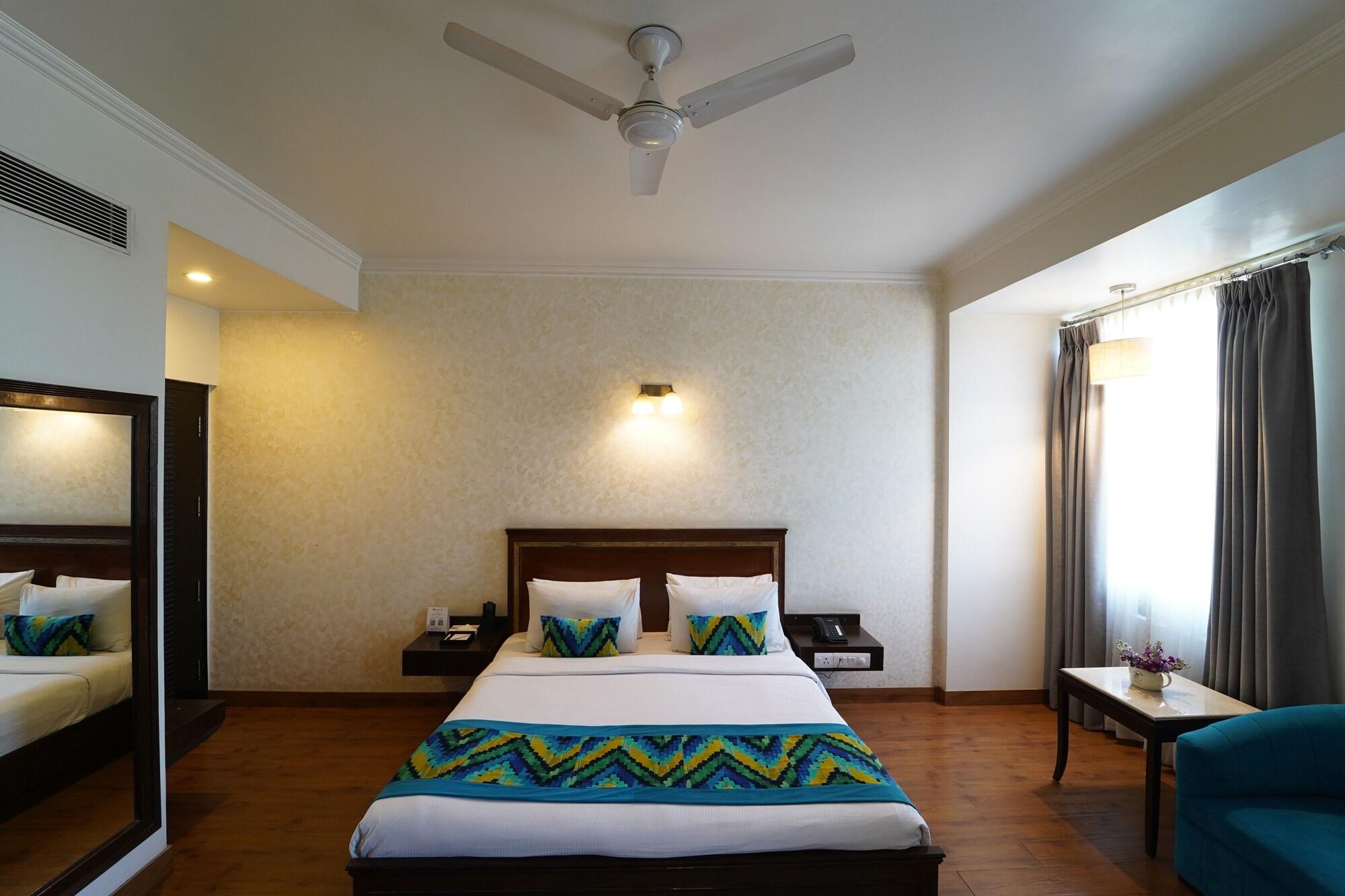 Rockland Hotel, C.R Park Nuova Delhi Esterno foto