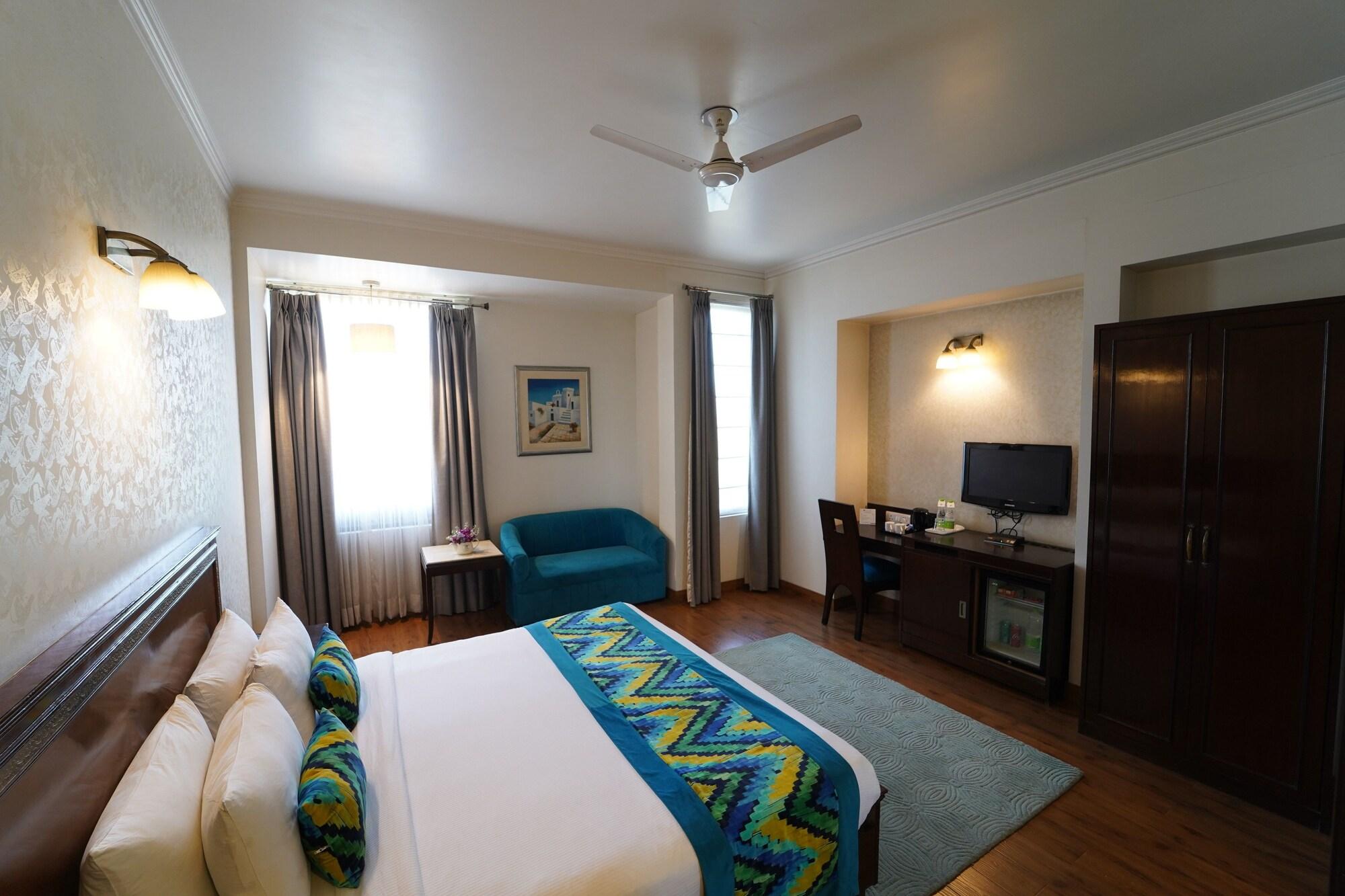 Rockland Hotel, C.R Park Nuova Delhi Esterno foto