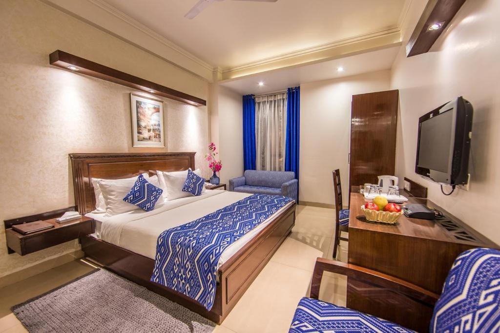 Rockland Hotel, C.R Park Nuova Delhi Esterno foto
