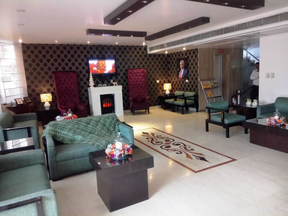 Rockland Hotel, C.R Park Nuova Delhi Esterno foto