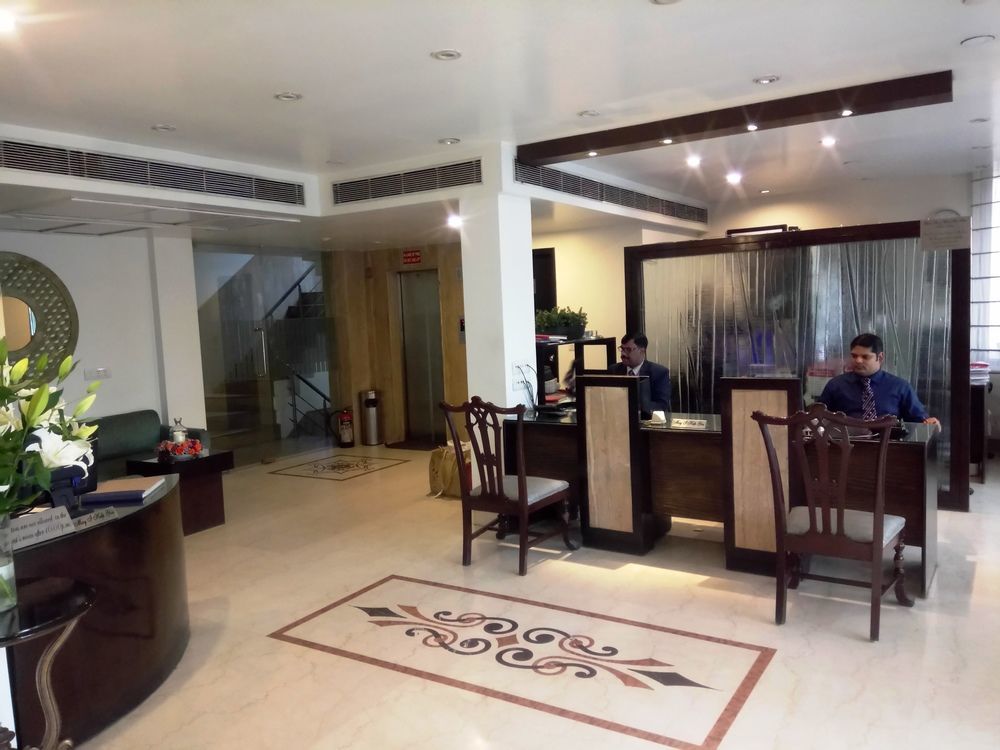Rockland Hotel, C.R Park Nuova Delhi Esterno foto